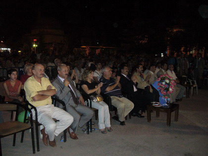 Resimleri g�rmek i�in t�klay�n�z.