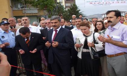 Resimleri g�rmek i�in t�klay�n�z.