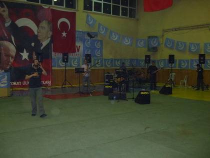 Resimleri g�rmek i�in t�klay�n�z.