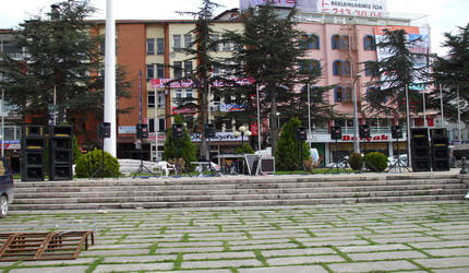 Resimleri g�rmek i�in t�klay�n�z.