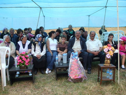 Resimleri g�rmek i�in t�klay�n�z.