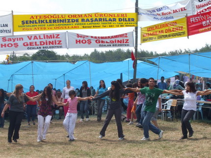 Resimleri g�rmek i�in t�klay�n�z.